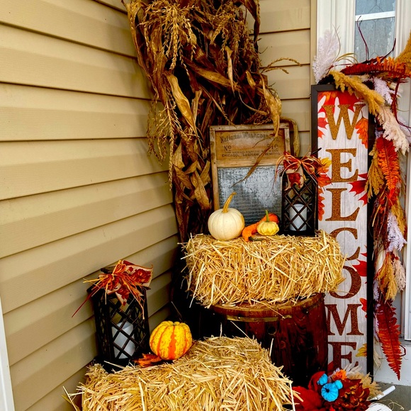 Meet your Posher, Lisa - Picture 1 of 1